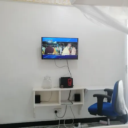 Neighbourly Nest Apartment Mombasa Room photo