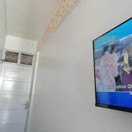 Neighbourly Nest Apartment Mombasa Room photo